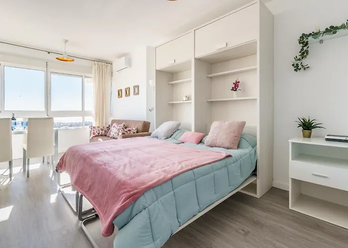 Apartmán Malagasuite Comfy & Pool Torremolinos